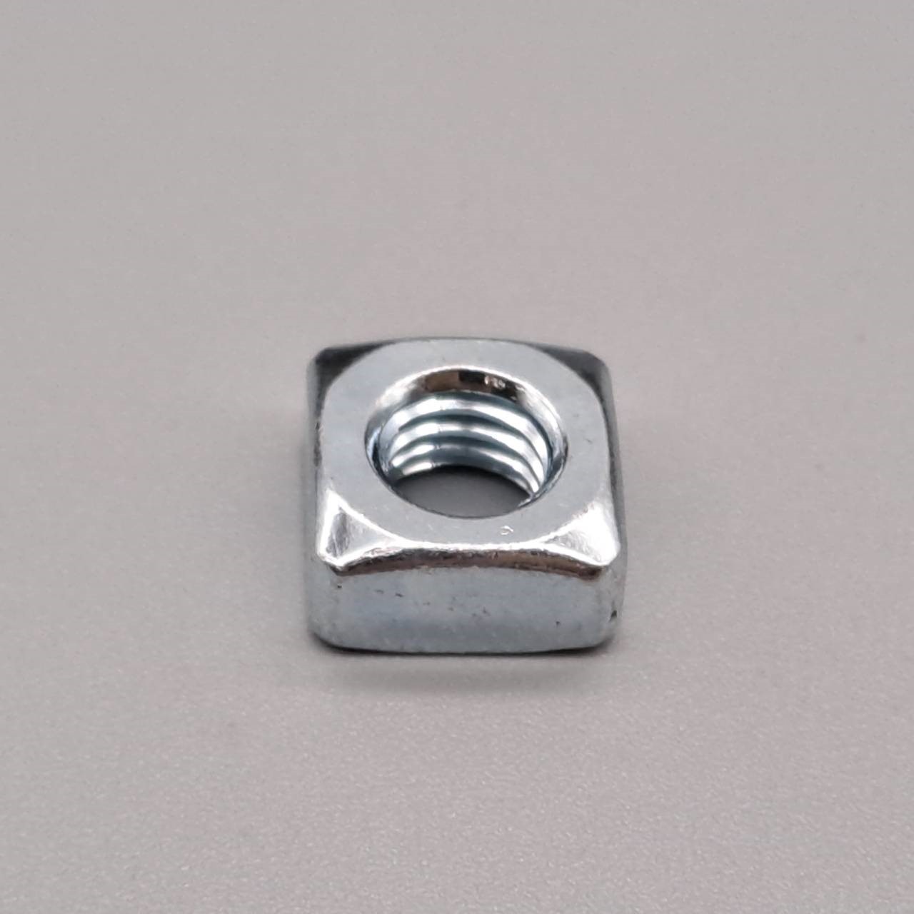 DIN 557 - Square Nuts
