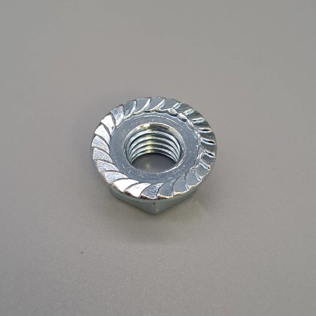 Hex Flange Nuts